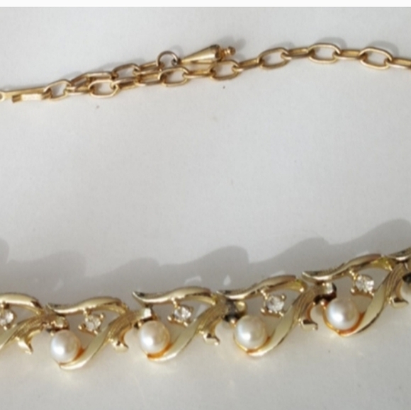 60s Choker Necklace Vintage Gold Tone Faux Pearls Faux Diamonds 15 Inch - Picture 9 of 10